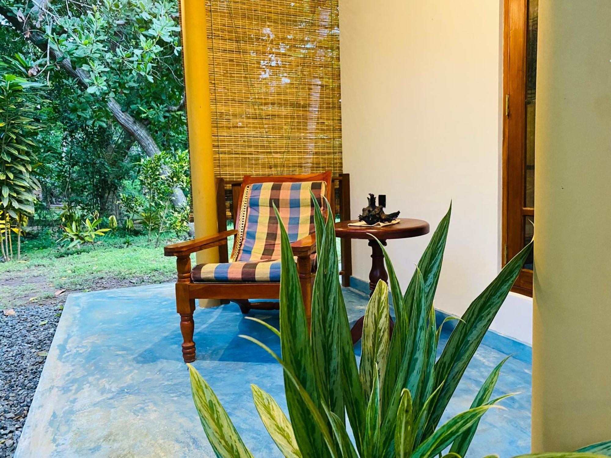 See Turtle Villa Tangalle Exterior foto