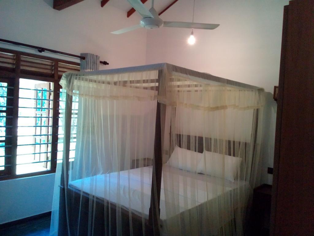 See Turtle Villa Tangalle Exterior foto